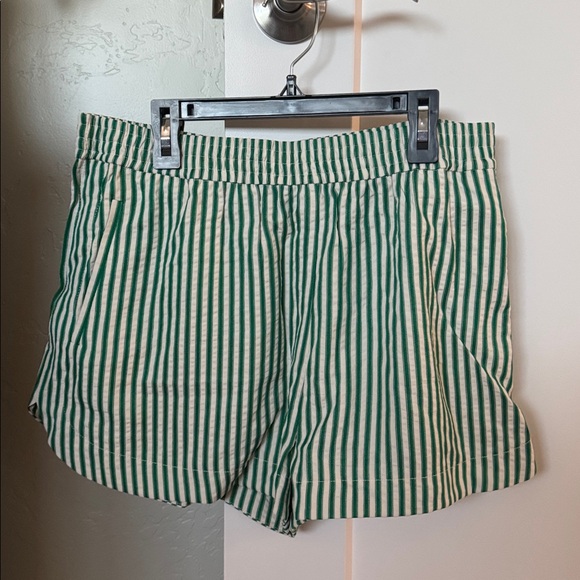 Anthropologie WAYF Seersucker Shorts - Picture 4 of 5